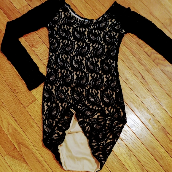 🔥S/M Sexy little black midi dress BEAUTIFUL - Picture 3 of 3